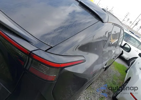 2025 Toyota Bz4X Xle z USA, uszkodzony, nr VIN JTMAAAAA6SA068606